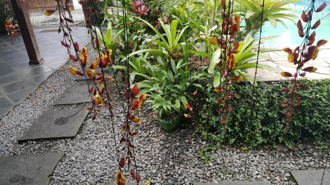 Suites Beija-Flor Araquari Eksteriør billede