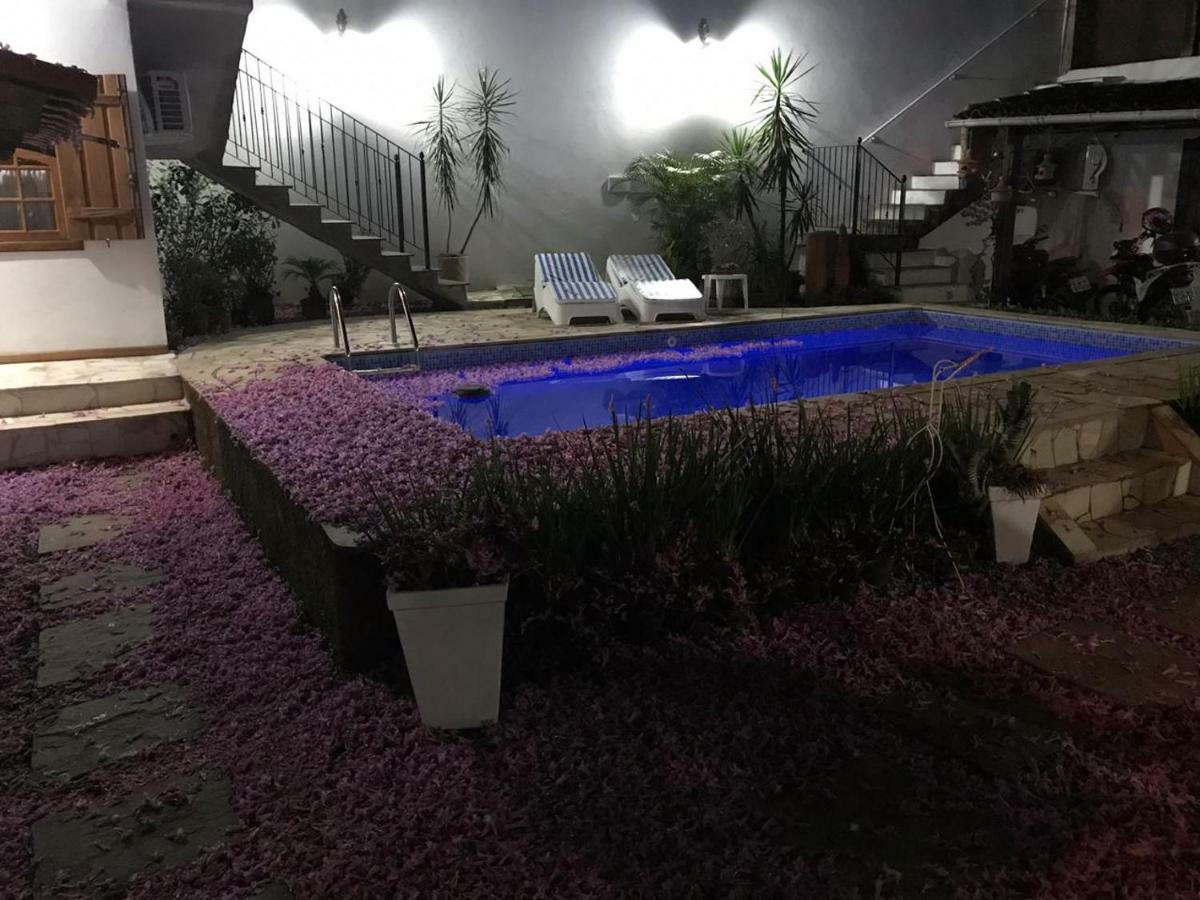 Suites Beija-Flor Araquari Eksteriør billede